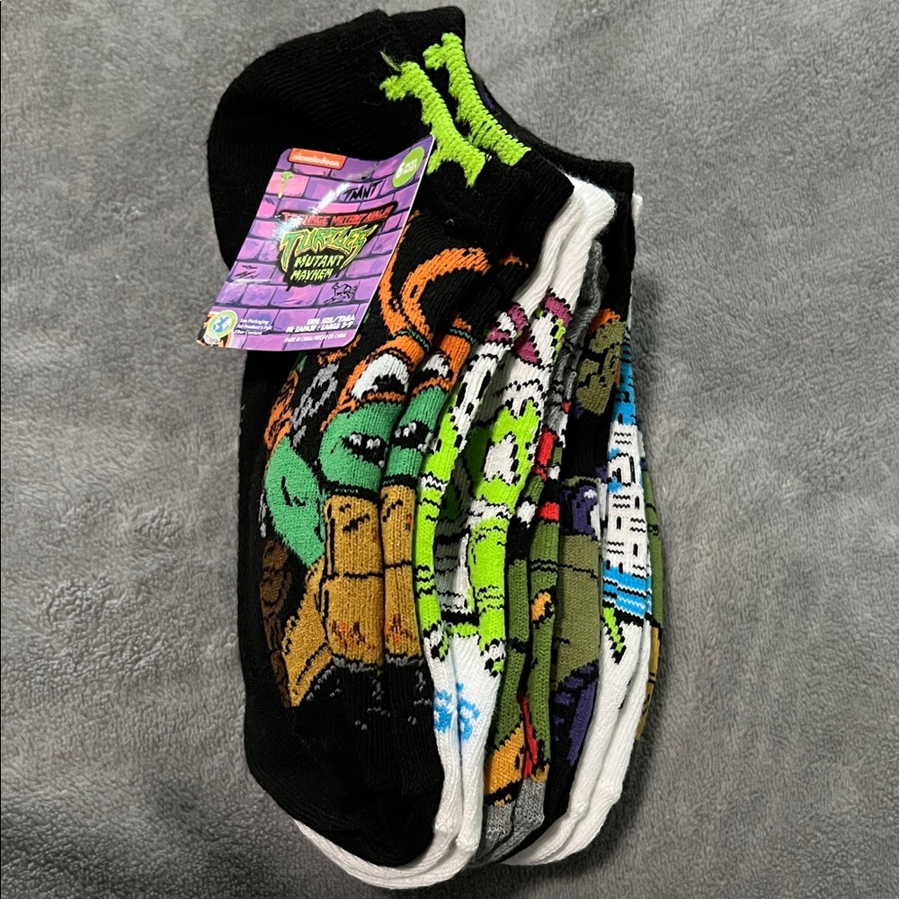 Mutant ninja turtles  Black Socks nwt